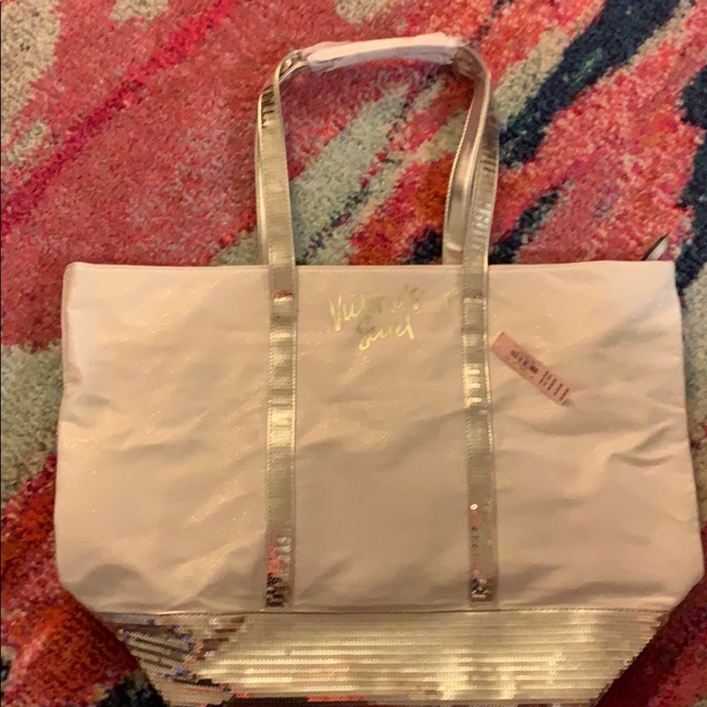 Victoria’s Secret tote